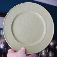 HANDSOME OVERANDBACK LAKE COMO GREEN STONEWARE LUNCHEON SALAD DESSERT PLATE HV 4