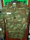 VESTE CAMOUFLAGE LEZARD DE TYPE PARACHUTISTES DE L'ARMEE FRANCAISE ,BOUTONS SUR