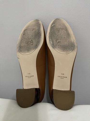 Pompa Cole Haan Grand Leslie pelle marrone inglese stampa pelle di serpente tacco a blocco 9,5 B - Foto 7 di 8