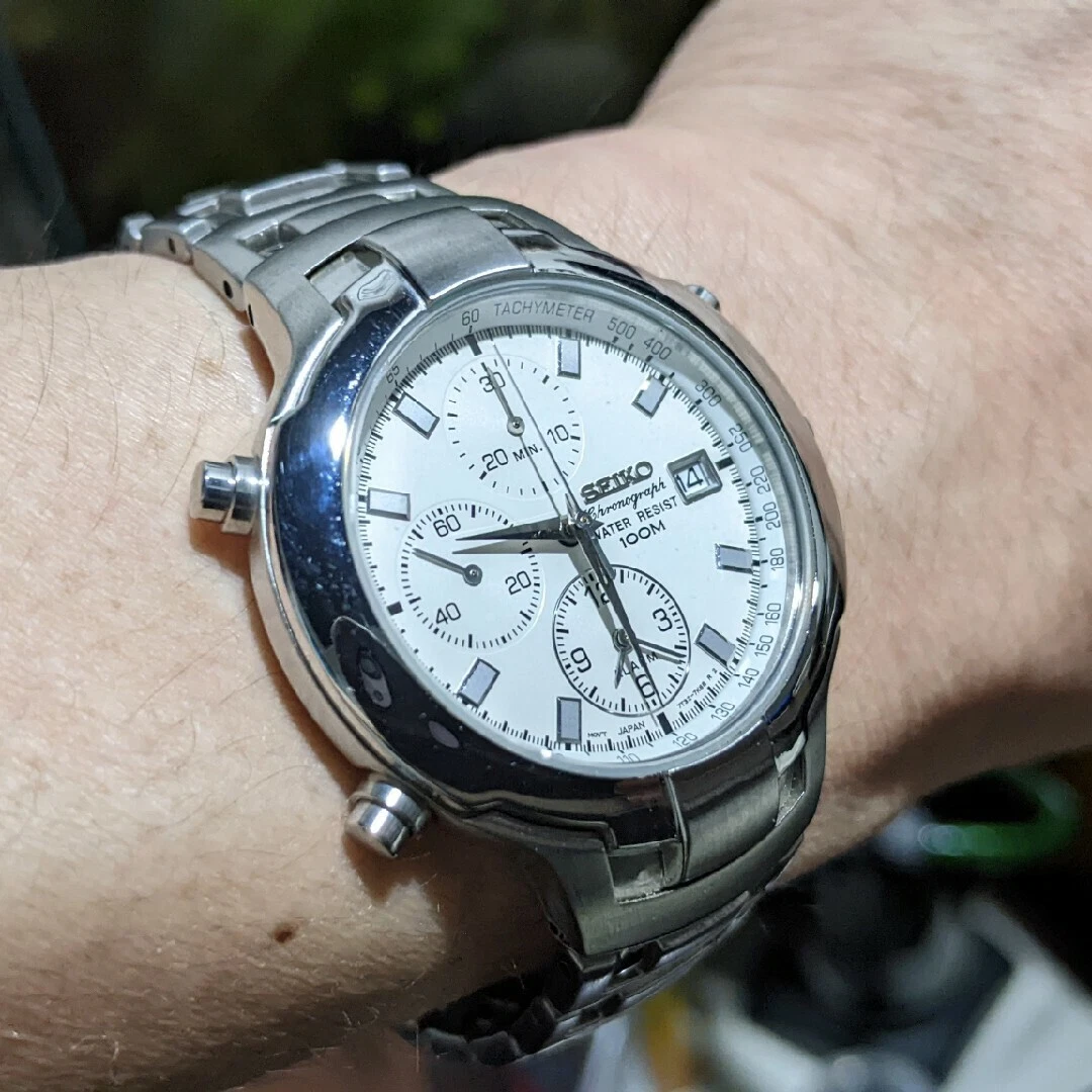 Seiko chronograph best sale 100m white dial