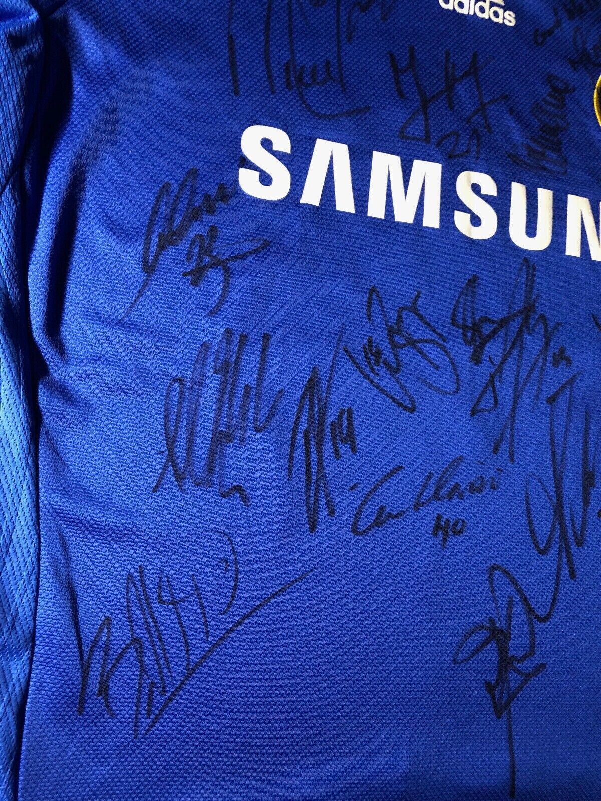 Foto 3 di 10