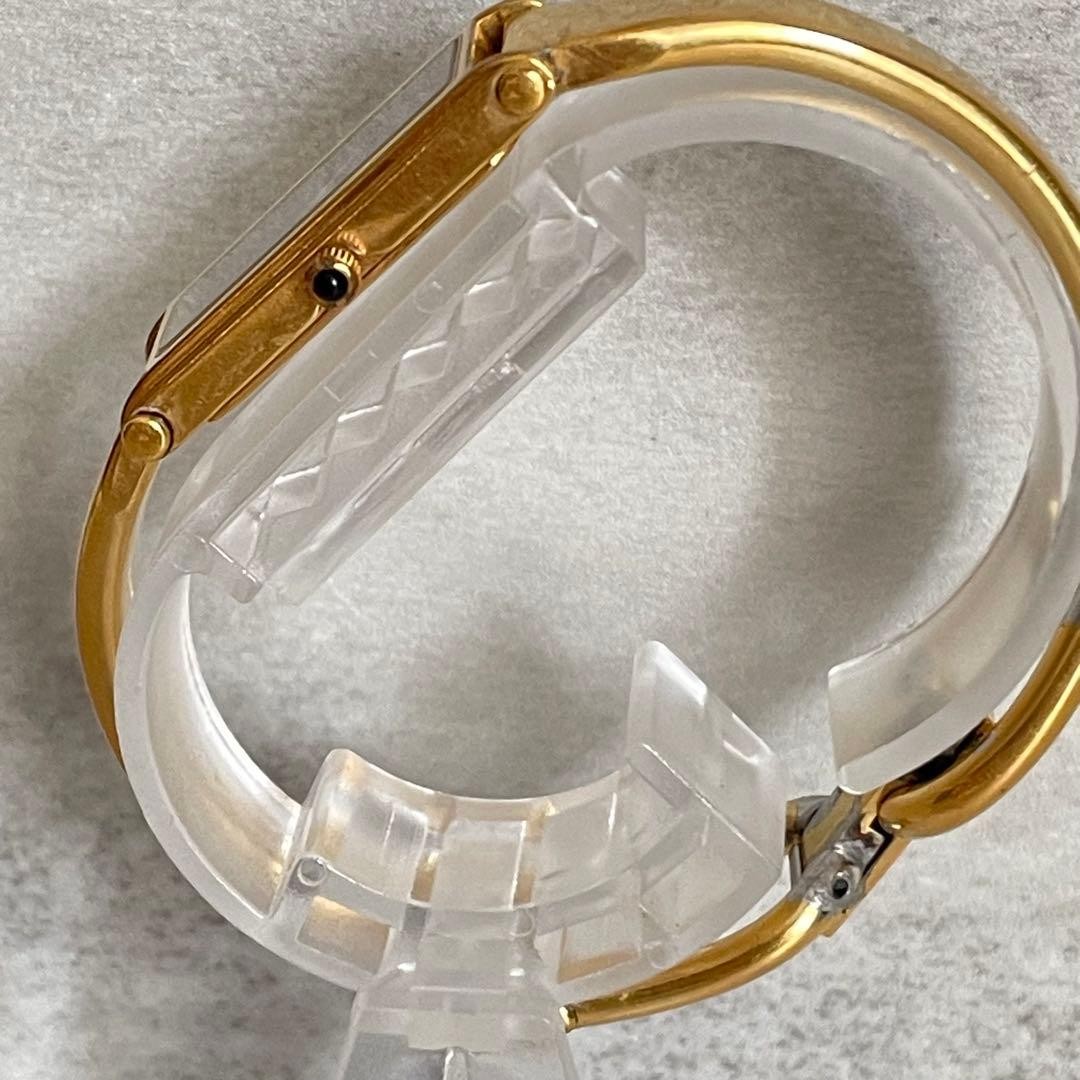 Working Item Gucci 1500 Gold Rectangular Bangle W… - image 2