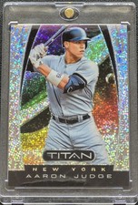 2019 Panini Titan Aaron Judge White Sparkle Prizm #10