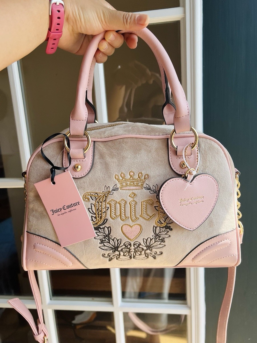 JUICY COUTURE ショルダーバッグ　クラッチ Juicy Couture Heritage Bowler Crossbody Bag Velour Satchel