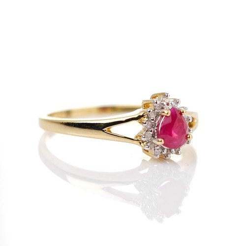 Anello Rubino 9ct Misura O.5 Diamante Oro Giallo 0,42ct Pera Rossa Trattata Regalo - Foto 5 di 12