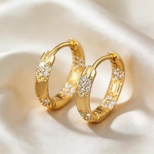 Authentic 18K Gold Plated CZ Huggie Hoop Earrings Minimalist Sparkling Huggie Hoops 463