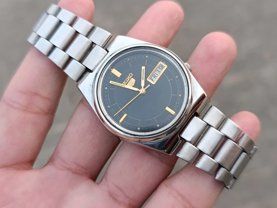 Lot of 4 Vintage Seiko 5 Automatic Day-Date SS Men's Japanese Wristwatches - Image 3 of 4