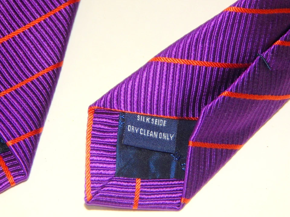 CHARLES TYRWHITT RIBBED HALLOWEEN COLORED PURPLE & ORANGE STRIPED MEN'S SILK TIE - Image 4 of 4
