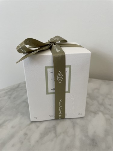 Buy VCA Van Cleef \u0026 Arpels Rose Velours Candle 140g Limited Edition Online  at Lowest Price in Ubuy Russia. 144021145837