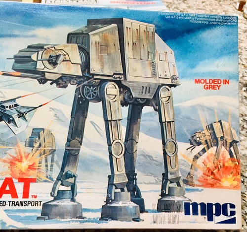 Star Wars: The Empire Strikes Back AT-AT MPC Model Kit 1-1918 Sealed 1981 - Picture 7 of 9