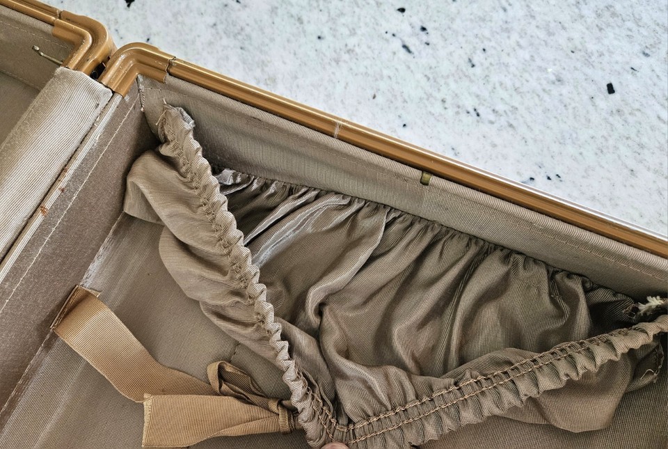 Vtg 1950s Samsonite Shwayder Bros Hard Case Luggage Style 4621