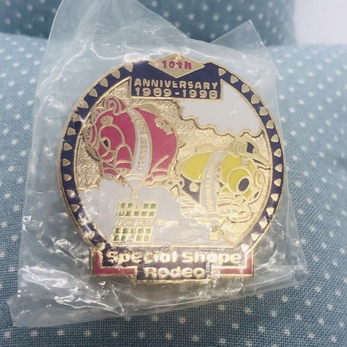1998 Norwest Bank Hot Air Balloon Special Shape Rodeo Albuquerque Pin LE #738