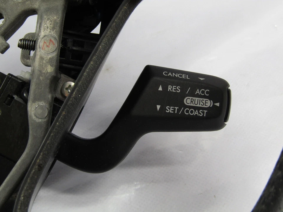 2003-2008 Subaru Forester Steering Wheel with Cruise Control Black Leather OEM - Image 4 of 4