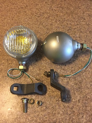 Toyota Land Cruiser Fj40, Fj45, Bj40 Front Fog Lamps Set - Picture 5 of 8