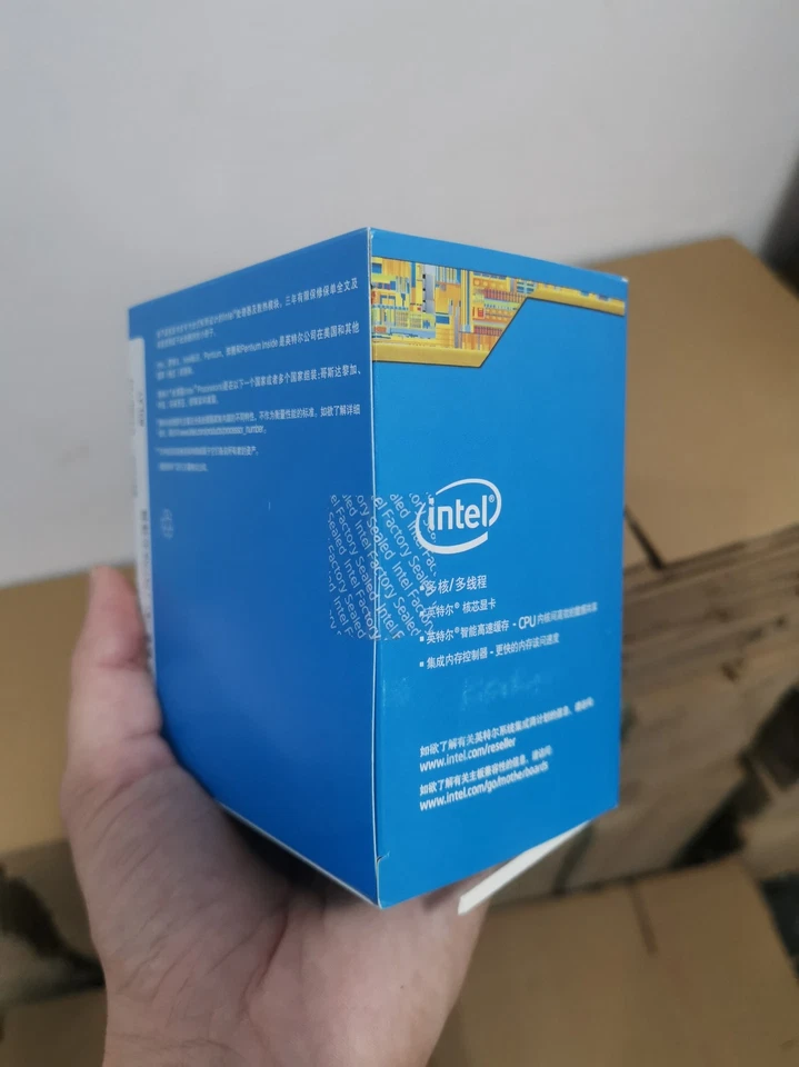 Intel Core i7-4770K SR147 3.50GHz 8MB Quad-Core LGA1150 Desktop CPU Processor - Image 2 of 4