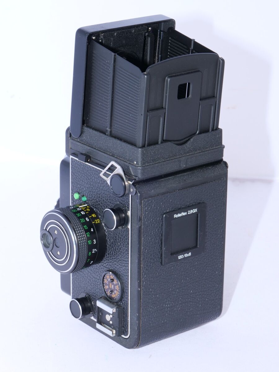 Rolleiflex 2.8GX Planar 6x6CM TLR film camera. BOX, Strap Rolleiflex 2.8GX Planar 6x6CM TLR film camera. BOX, Strap