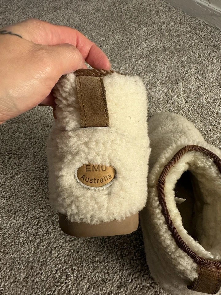 Emu Australia Shearling Leather Boots Size 9 Retail $160 - Image 2 of 4