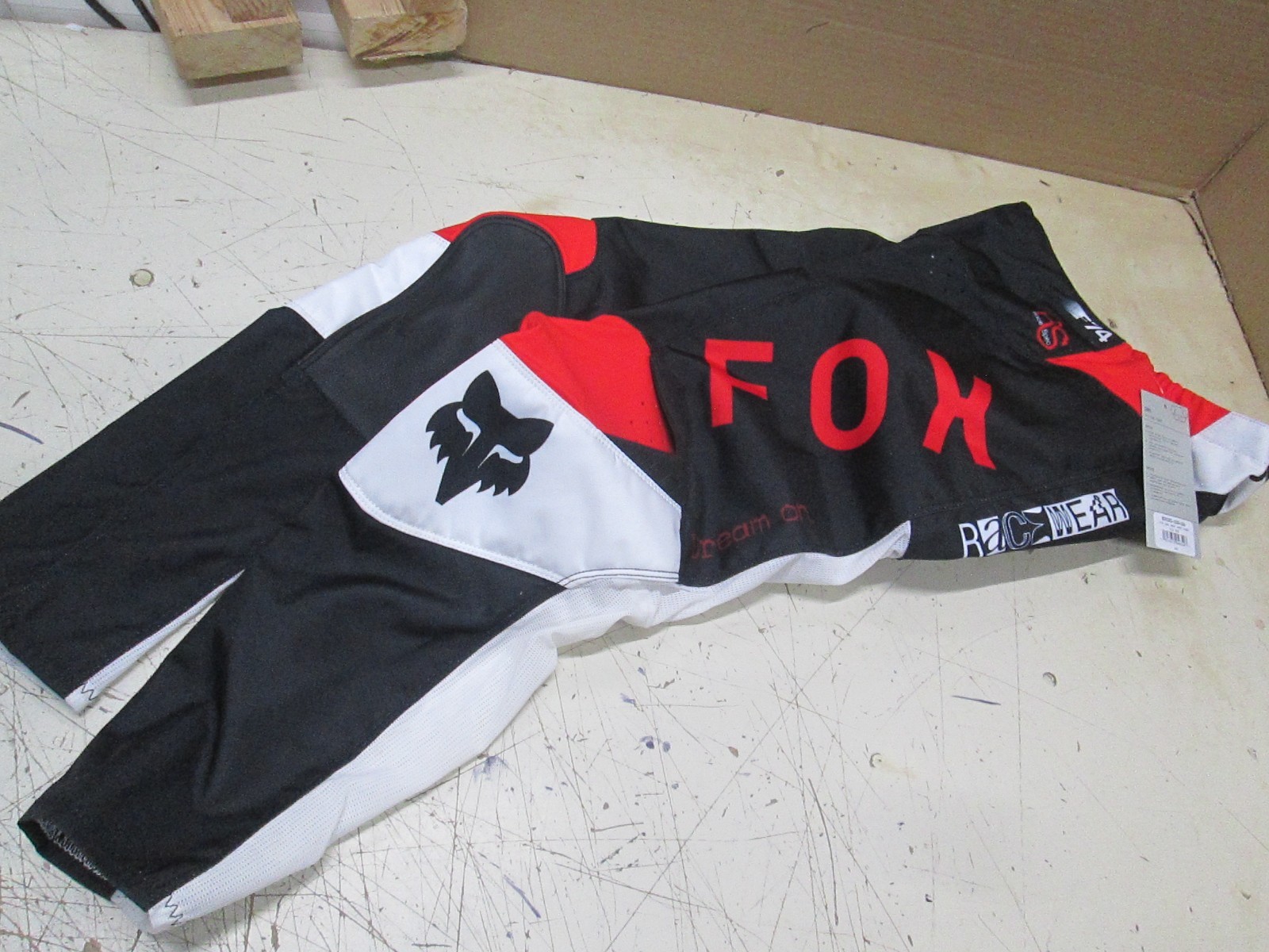 FOX MOTOCROSS MOUNTAIN-BIKE BMX ATV MX PANTS - 180 FLO RED - YOUTH 26"