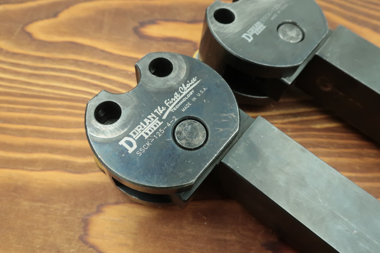 Dorian SSCK-125 Shoulder Self Cenering Knurling Tool w/ 15 Used Knurls 1" Shank