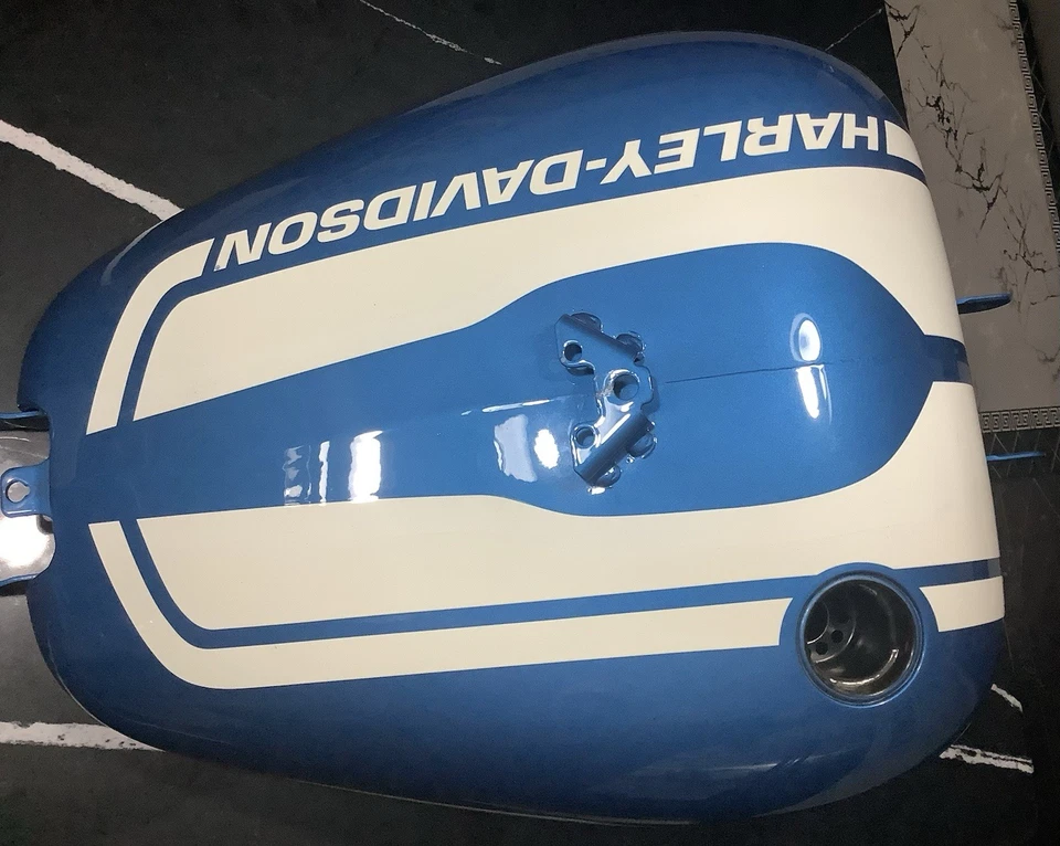 Harley Davidson tanque de combustible rápido, Johnnie FXLRST  Foto 4 de 4