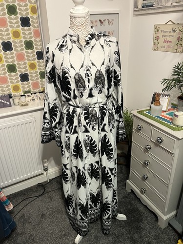 Ladies Black Mix Maxi Cover Up Size Large Brand New