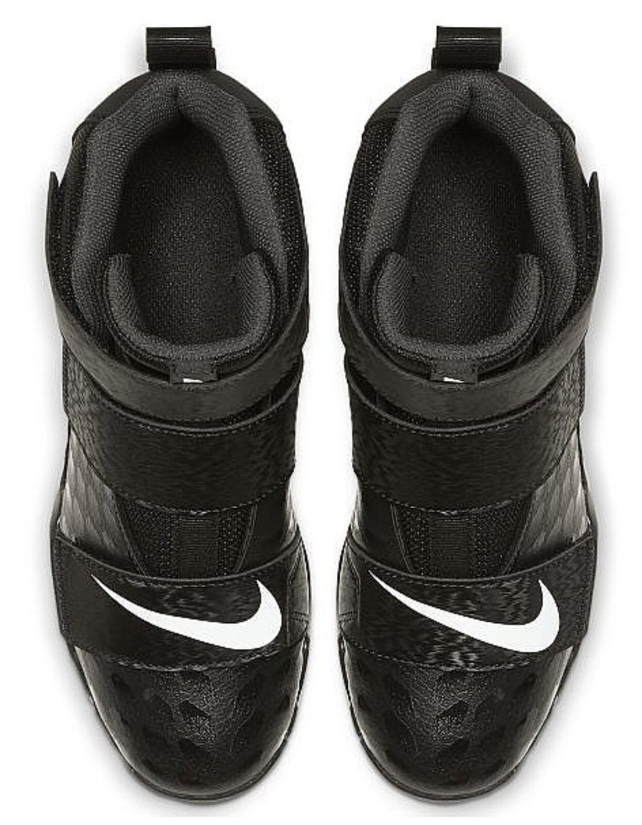 nike force savage 2 shark gs