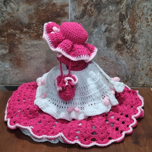 Vintage Handmade Crochet Doll Southern Belle Pink White Brunette Blue Eyes Hat - Picture 15 of 15