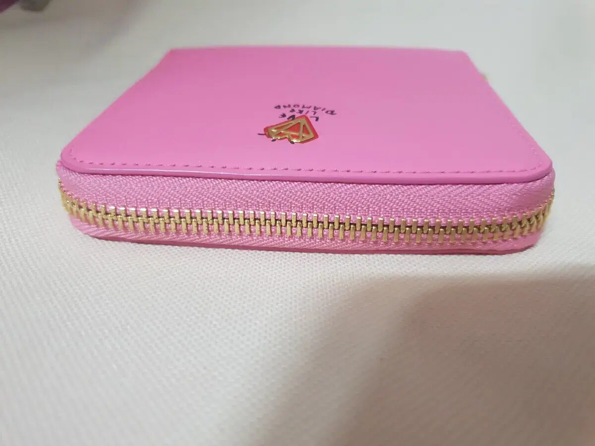[JILLSTUART]★JELLY COWHIDE ZIPPER WALLET Jill Stewart Premium Cowhide Zip Bifold Wallet | eBay
