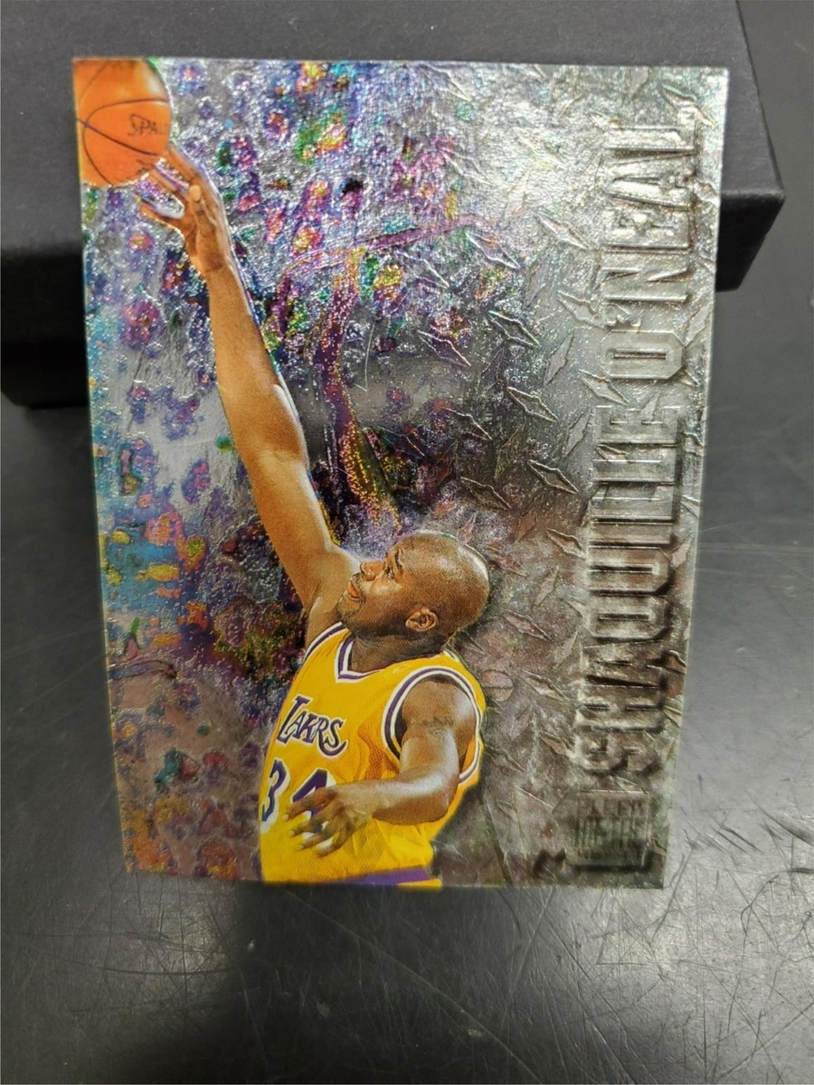 NBAカード SHAQUILLE O’NEAL FLEER 1997 427_361_492_4_SPP