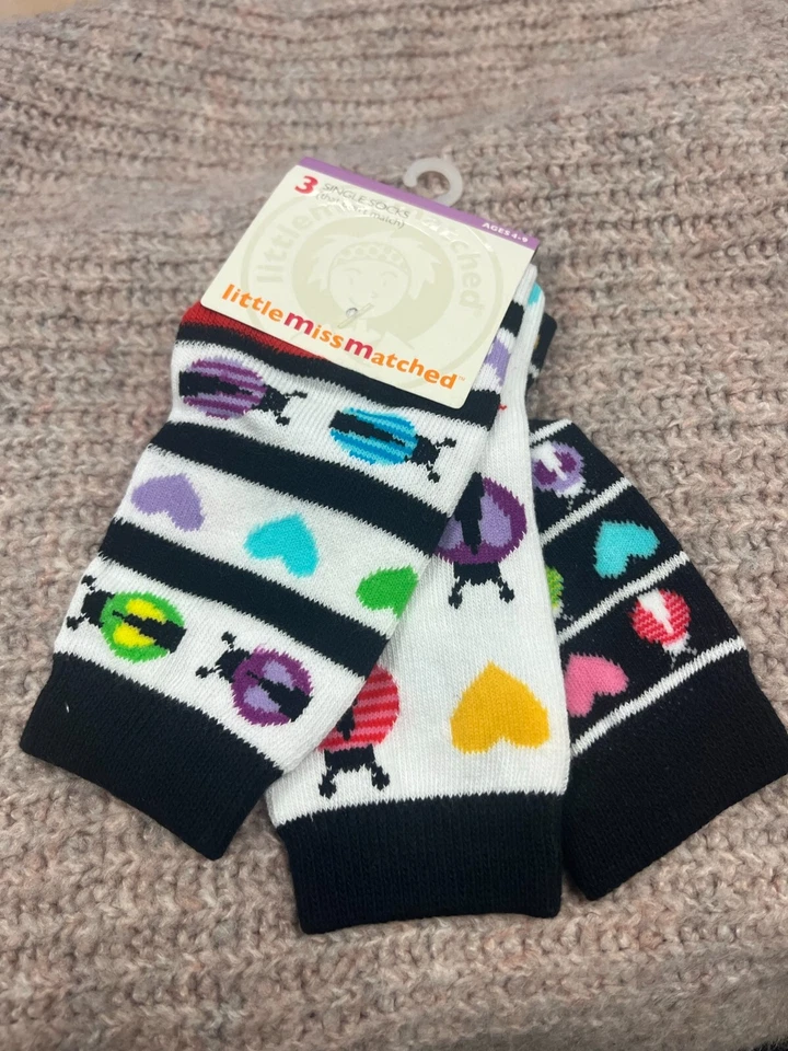 NEW - LITTLEMISSMATCHED - 6 SINGLE SOCKS (THAT DON'T MATCH) AGES 4-9 - Image 2 of 2