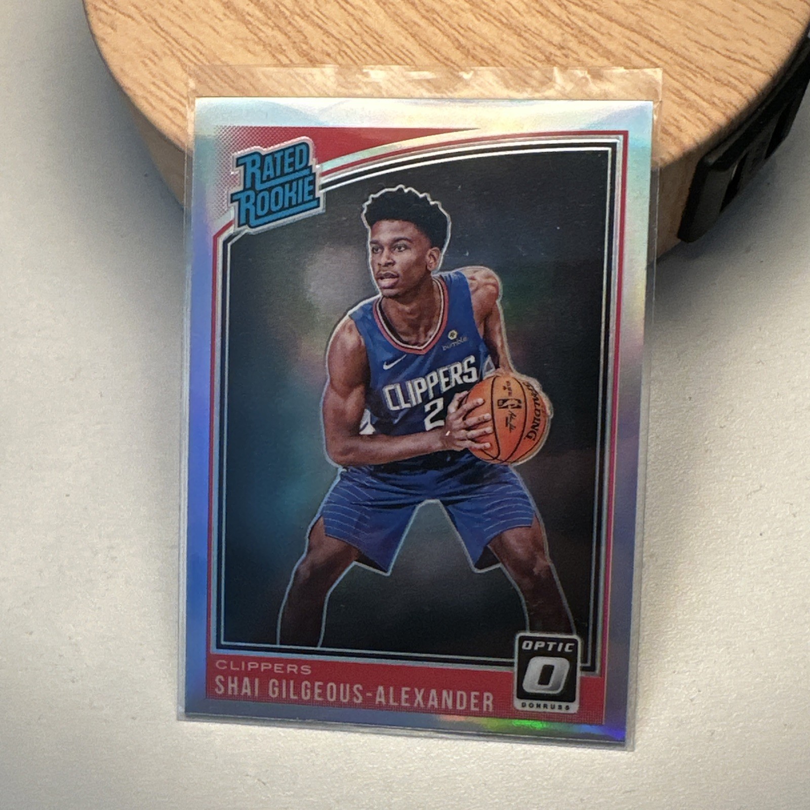 SHAI GILGEOUS-ALEXANDER 18-19 Panini Optic #162 HOLO PRIZM PARALLEL RC ROOKIE !