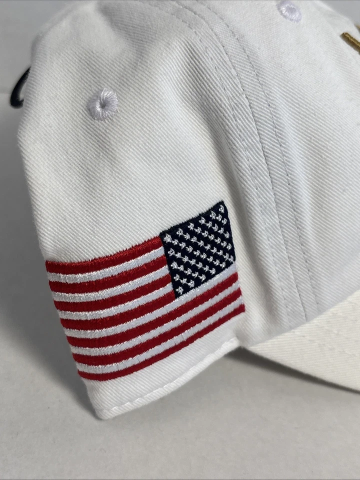 Meias chapéu adulto Kentucky Derby 151 subestimadas 2025 torres gêmeas bandeira branca preta - Imagem 4 de 4