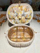 Vintage Dritz Floral Sewing Basket with Organizer Tray
