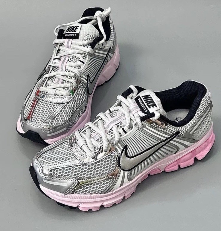 Niike Zoom Vomero 5 Photon Dust Pink Foam (Women's)  Size From 36 To 40