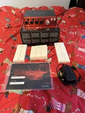 Focusrite Clarett 4 Pre-Thunderbolt Audio Int...
