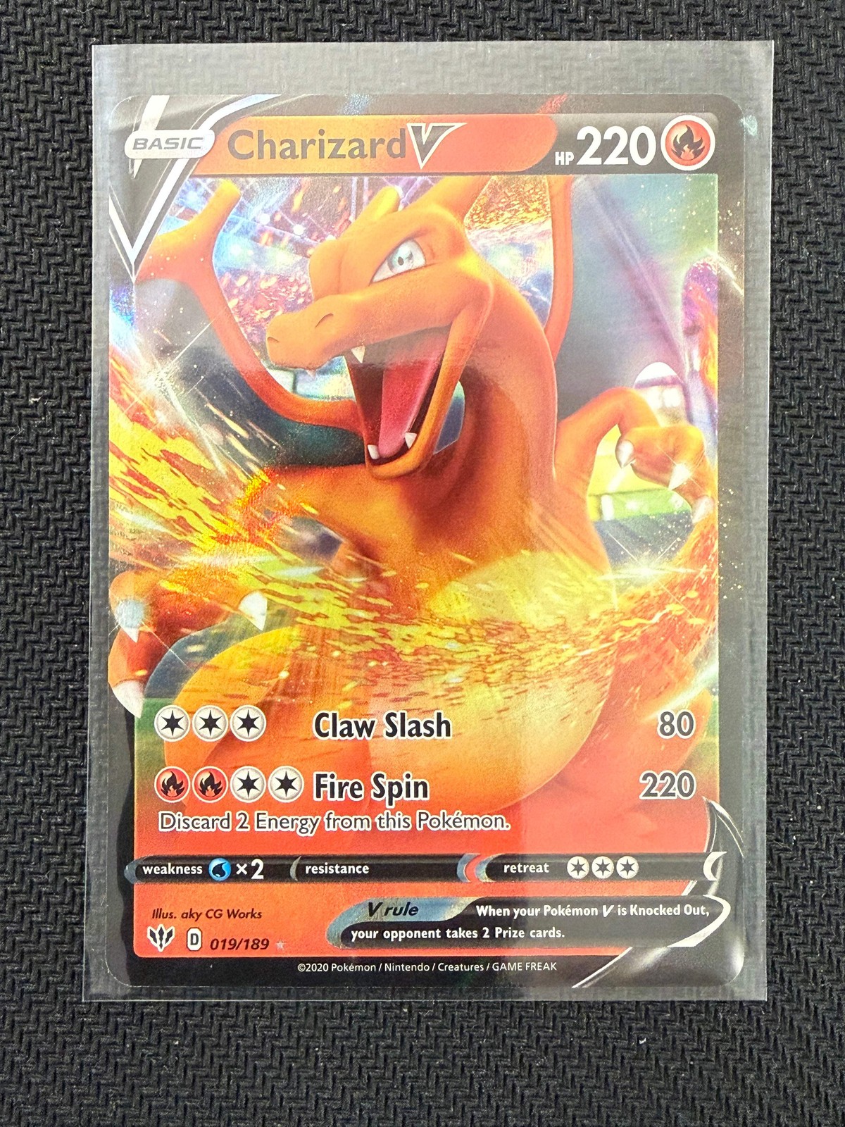 Charizard V 019/189 Holo V (LP)