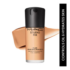 Base mate suave con ácido hialurónico M.A.C Studio Fix Fluid FPS 15 - NC37