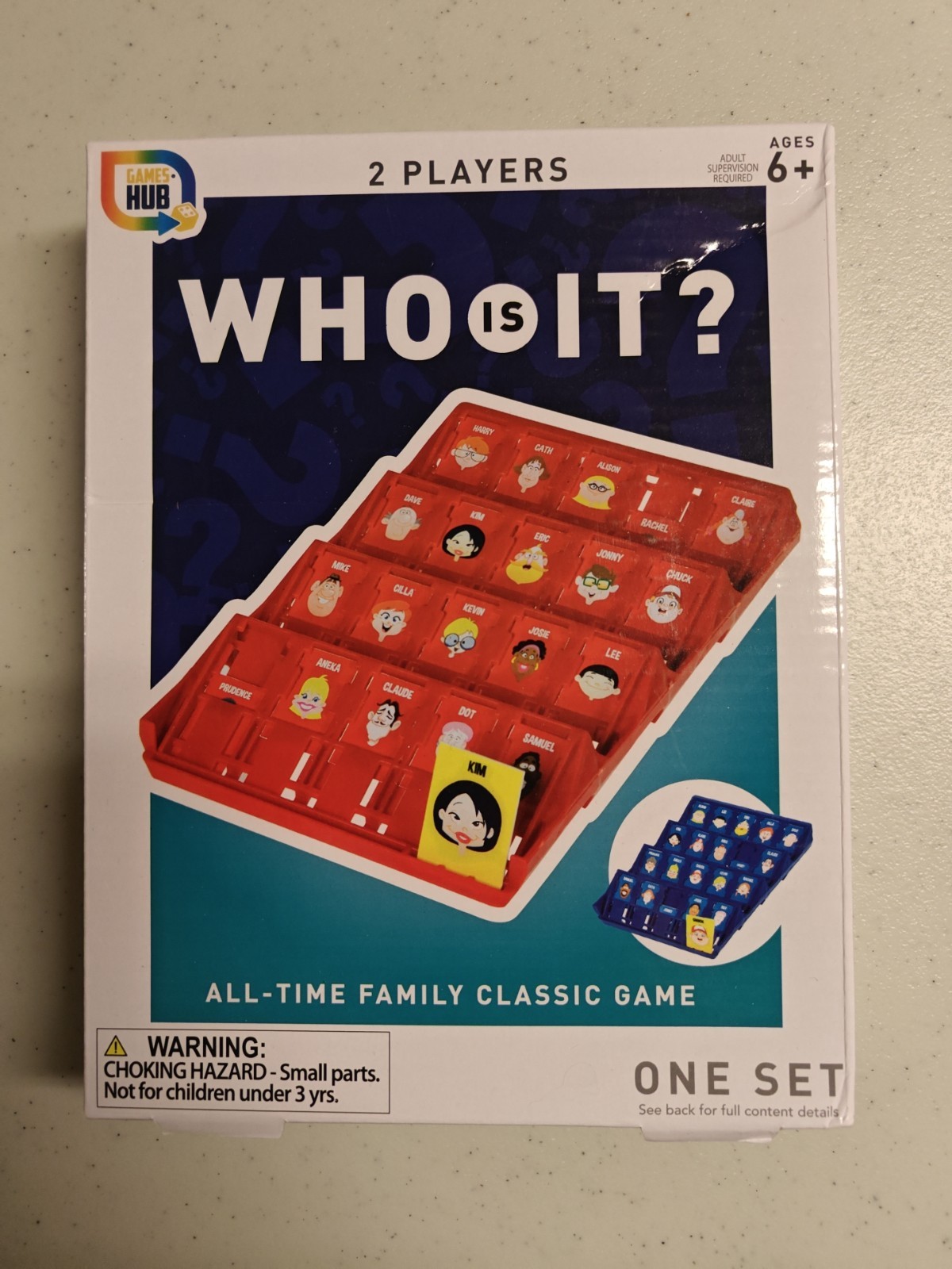 Who Is It? Family Classic Guessing Game – 2 Player Set – Ages 6+ – NEW