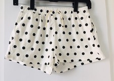 NEW ZARA GIRLS White Black POLKA DOT BERMUDA SHORTS Elastic Waist 9 YEARS 5582