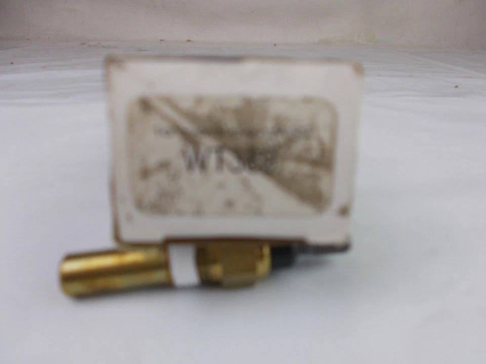 Interruptor de temperatura del refrigerante del motor CARQUEST WT389 Foto 4 de 4