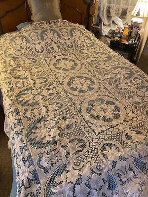 Antique Needle Point Bobbin French Lace Point de Venise lace
