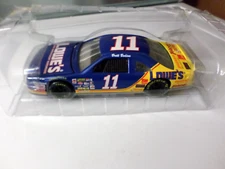 BRETT BODINE Revell 1996 Edition  #11 Lowe’s Die-cast  FORD THUNDERBIRD "new"