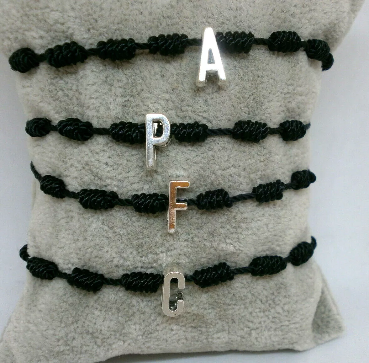 Bracelets with letters - Minitials