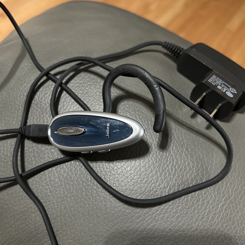 Jabra Talk 35 Single-Ear Bluetooth Headset - Blue And Silver - Picture 1 of 2