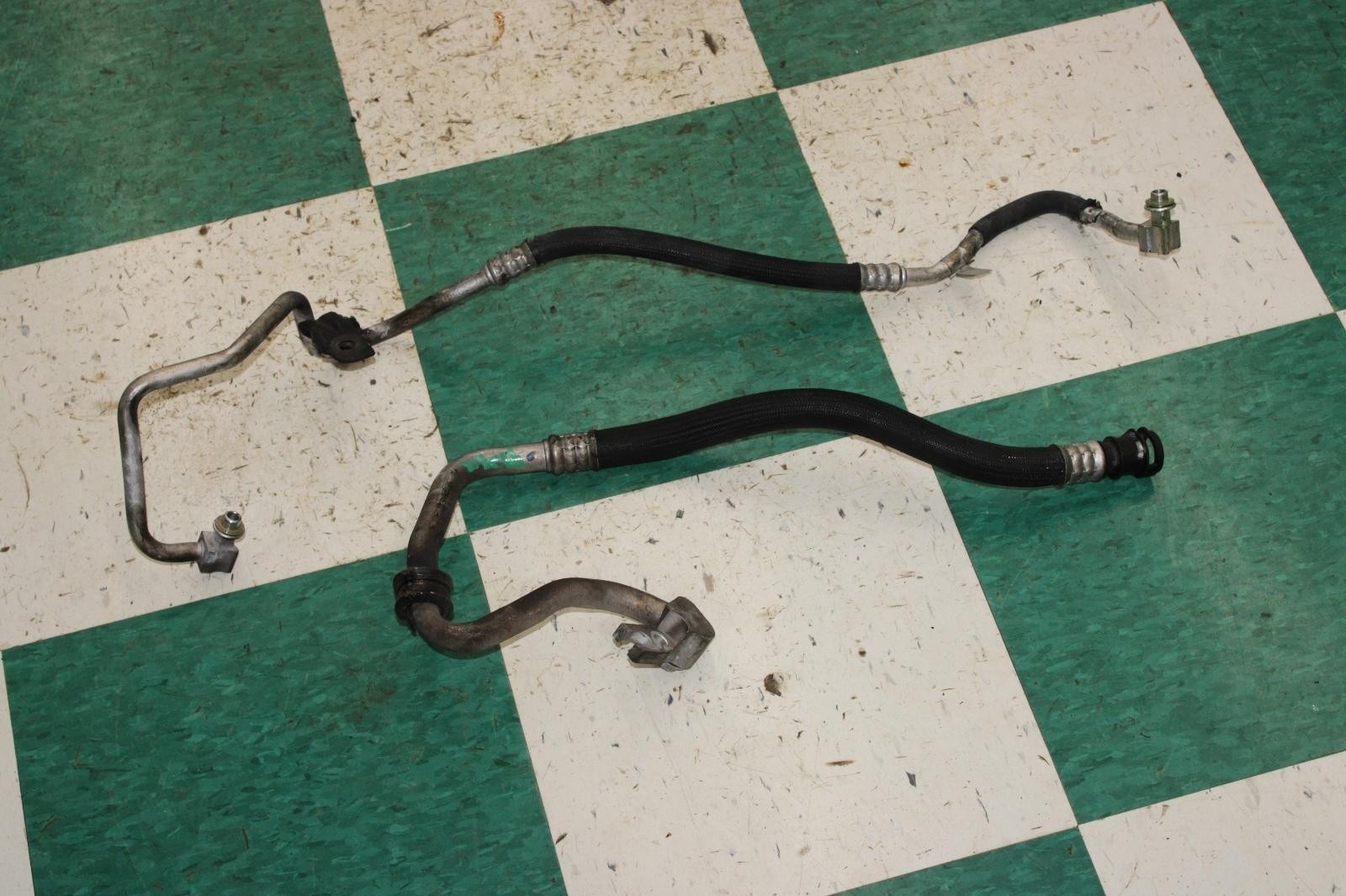 Maserati Ghibli 2014-2020 Hose pipe
