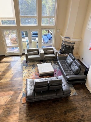 Modern Living Room Furniture Set (used)