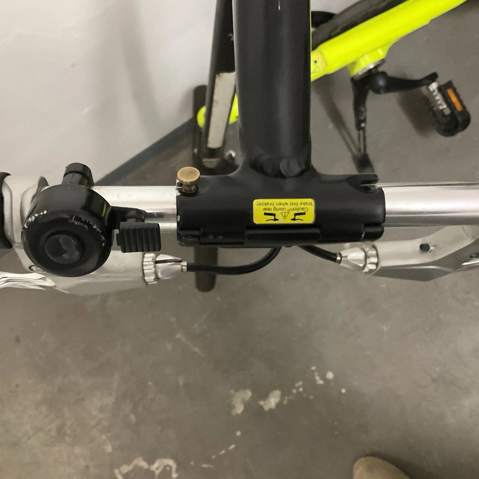 Strida 18” Neon Gelb Neue Reifen/bremsbeläge/bremsscheibe Klapprad Fahrrad Bike - Bild 3 von 4