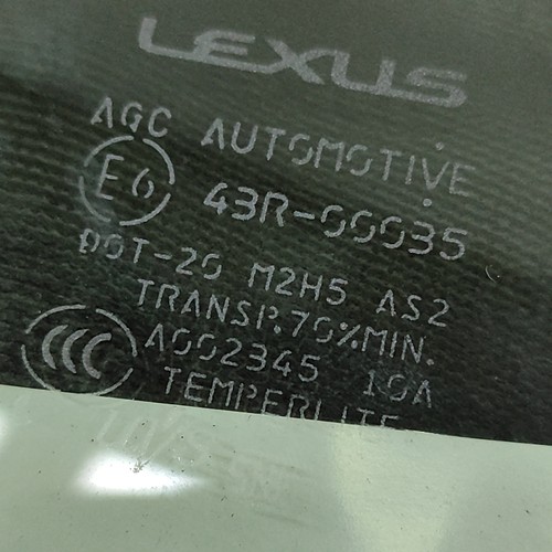 Lexus nx z1 vorne rechter Tür Viertelfenster 68215-78020 31568411 - Picture 7 of 7