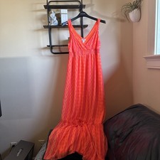 Old Navy fuchsia pink pattern maxi dress Medium