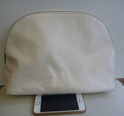 CLARINS Cream White Makeup Cosmetics Bag, Large Size, Brand NEW! - Picture 6 of 6